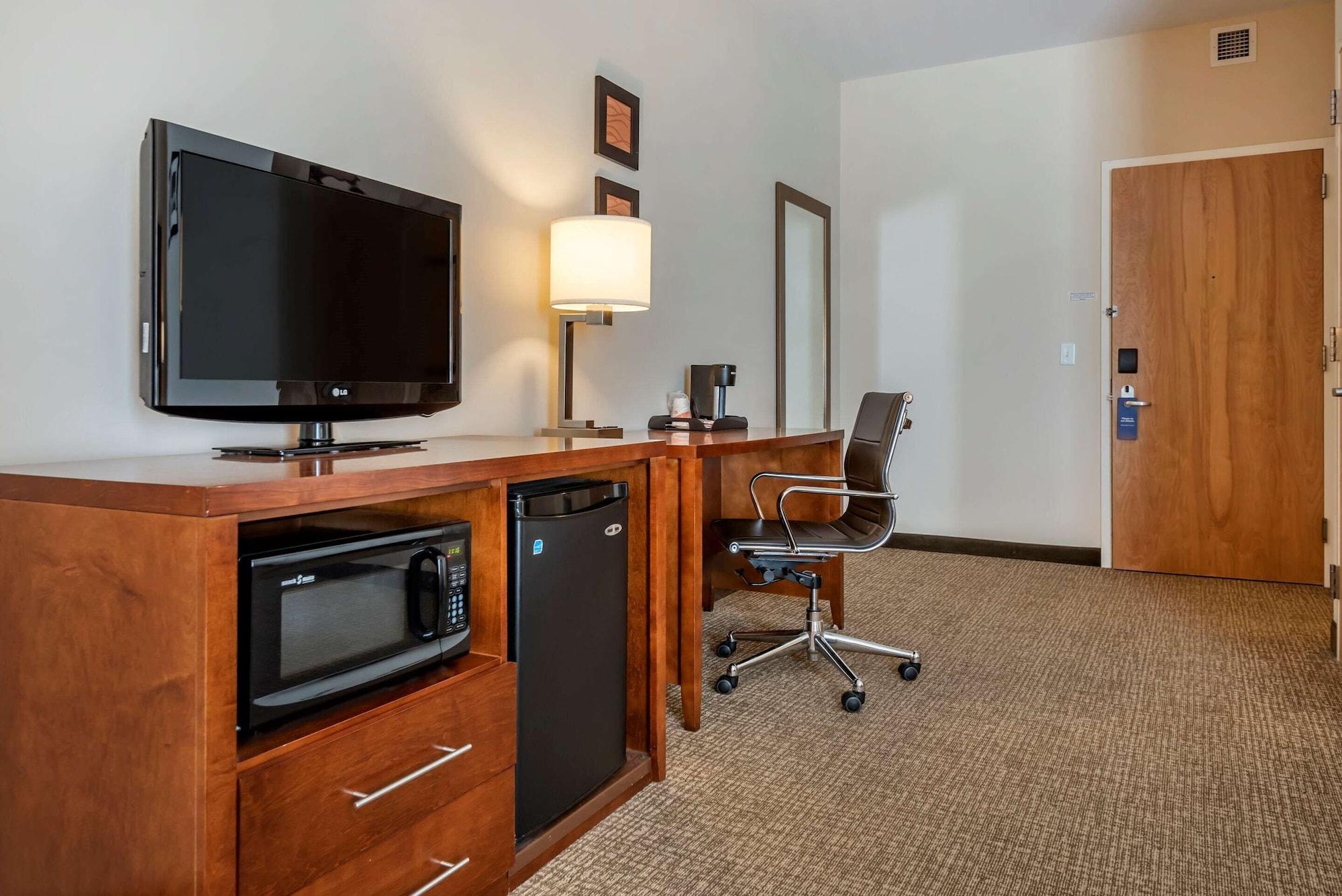 Comfort Inn Apalachin - Binghamton W Route 17 Exteriör bild